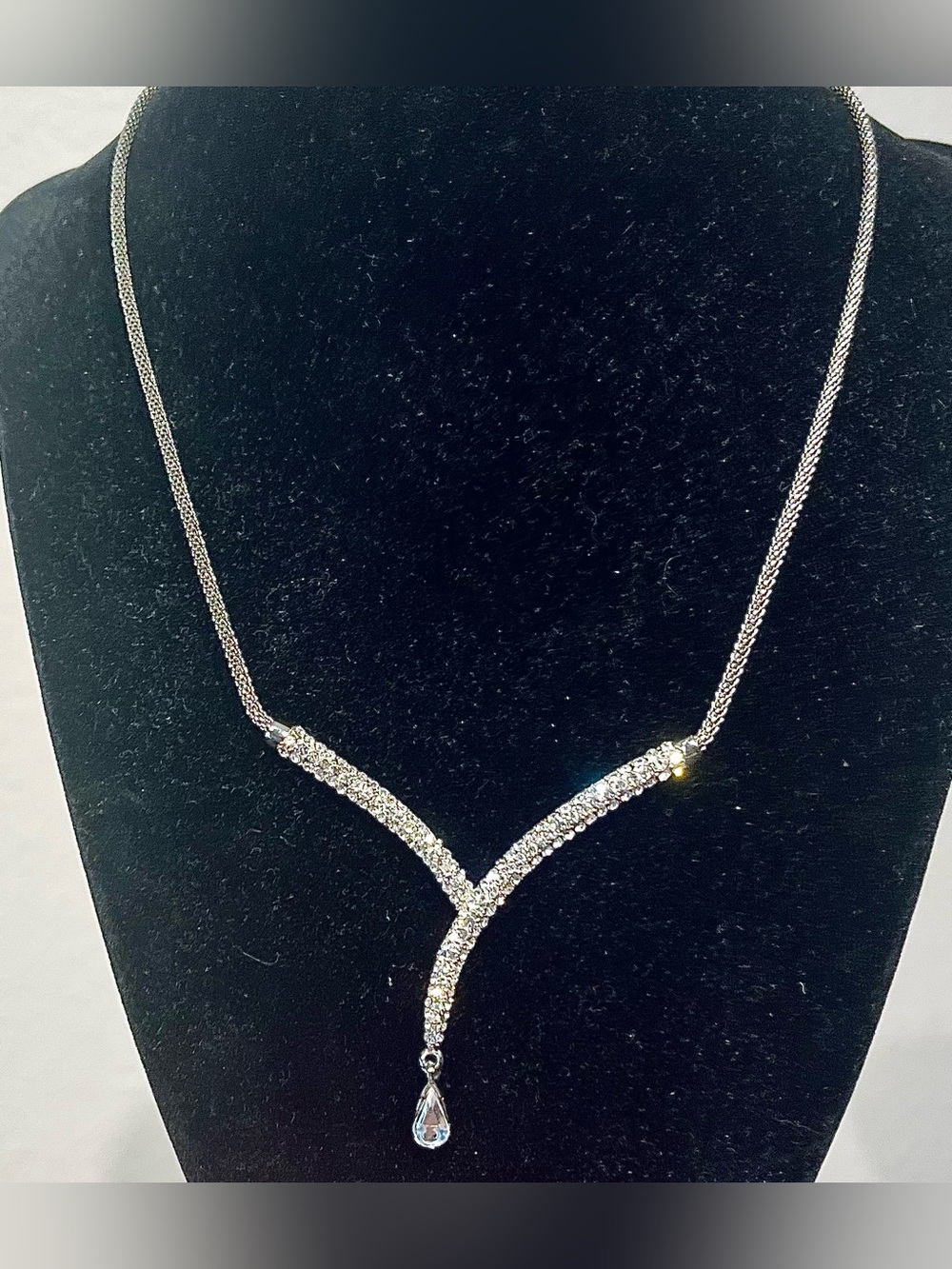 Vintage Y2K Silver Crystal V-Shape Drop Necklace